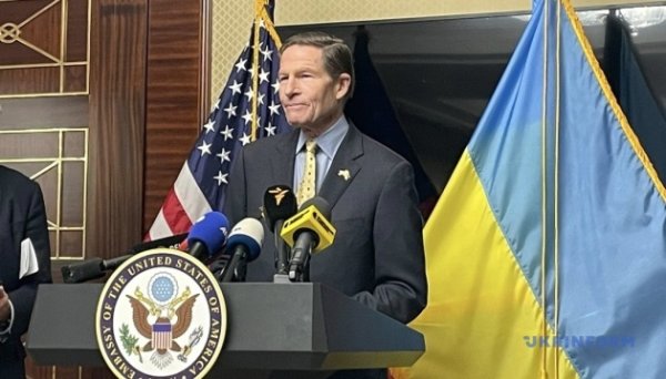 Росія цілеспрямовано атакує американський бізнес в Україні – сенатор Блюменталь