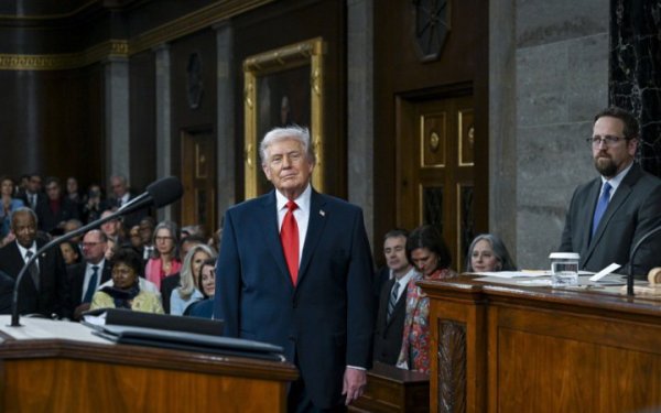 Трамп згадав про Україну лише через півтори години від початку промови у Конгресі