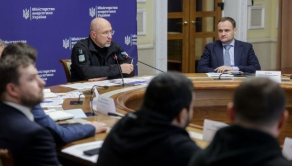 Україна за тиждень отримала понад 38 тонн енергообладнання з п’яти країн – Шмигаль