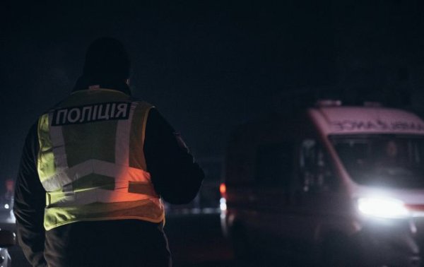 В центре Львова прогремели взрывы: погиб человек и пострадали правоохранители