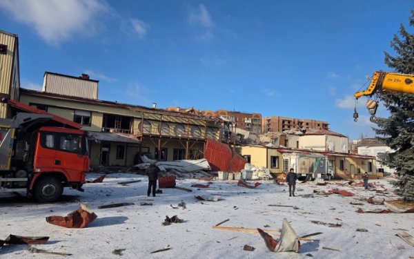 Окупанти скинули авіабомби на Слов’янськ, є жертва