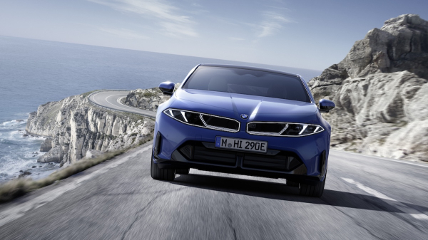BMW электризует легенду: в Мюнхене представили новую i3 на базе 3 серии (фото)