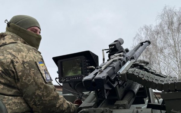 Генштаб: від початку доби на фронті відбулось 215 бойових зіткнень