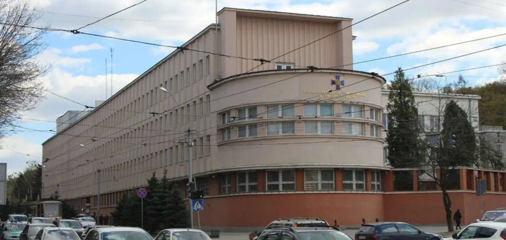 Російський безпілотник атакував Головне управління СБУ у Львівській області: які наслідки 