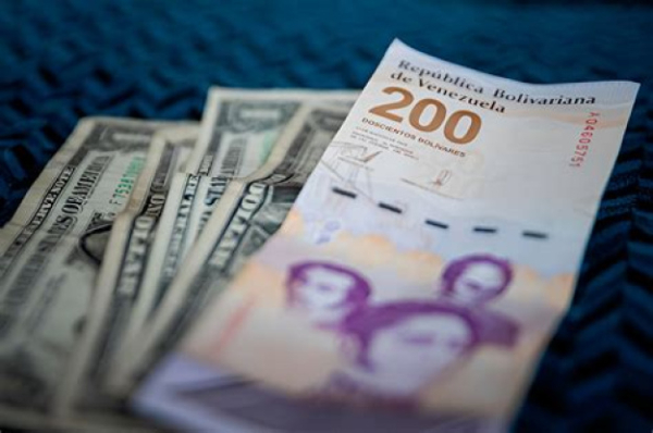 Инфляция в 600% и дефицит валюты: почему обещанное США экономическое чудо в Венесуэле откладывается