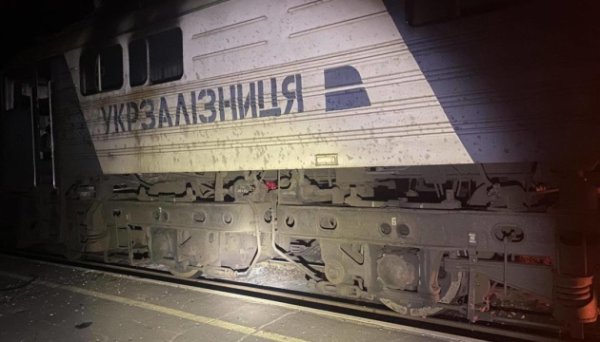 Вночі росіяни атакували об’єкти Укрзалізниці, поранені двоє працівників