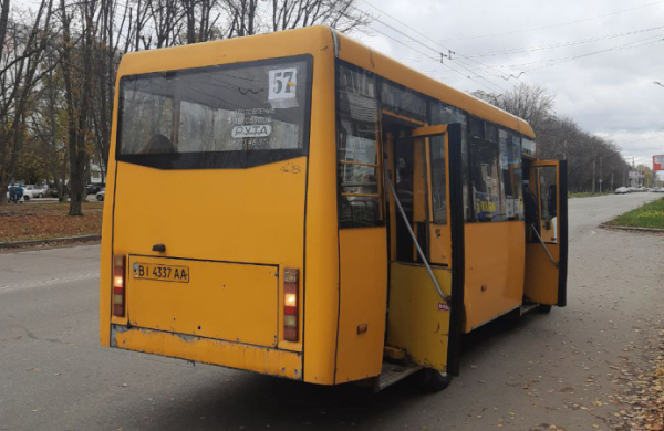 В Україні почнуть анульовувати ліцензії автоперевізників, які беруть на роботу водіїв не офіційно