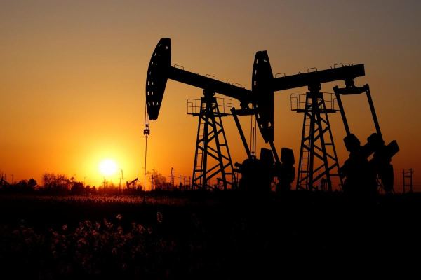 Ціни на нафту різко зросли: "чорне золото" подолало психологічну позначку
