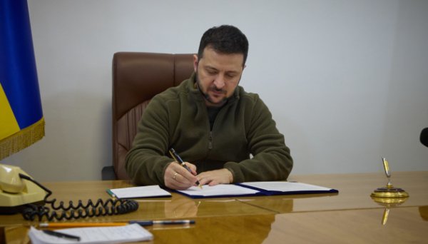 Зеленський підписав закон, що спрощує документообіг для бізнесу