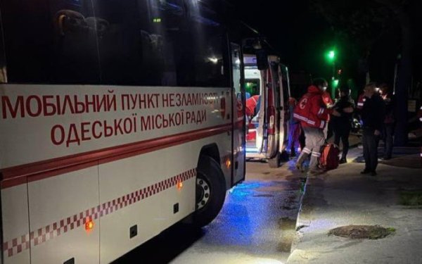 В Одесі через ворожу атаку постраждали п’ятеро людей