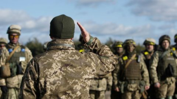 Зеленский инициировал продление мобилизации и военного положения еще не 90 дней