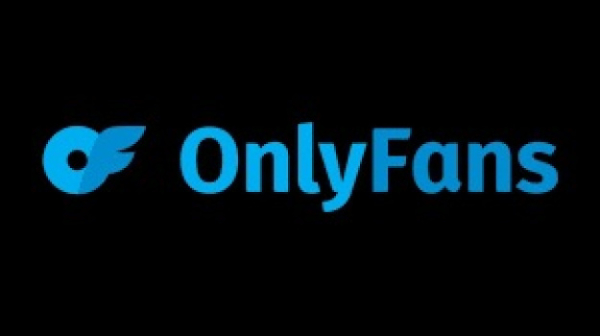 Модель OnlyFans из Одессы отбилась в суде от налоговых начислений на 8 млн грн