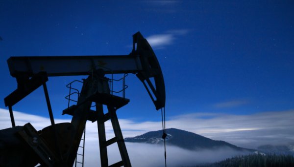 Ціни на нафту зростають через побоювання військової ескалації на Близькому Сході