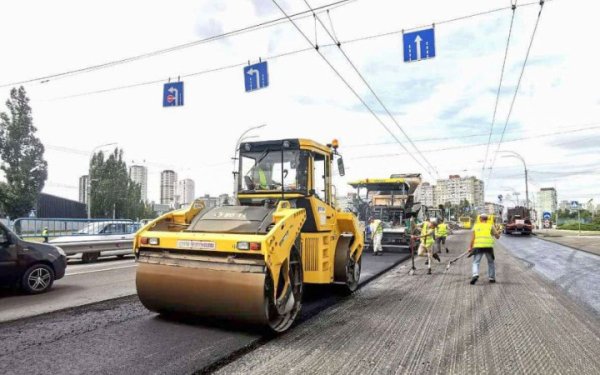 Від початку року в Україні відремонтували 3,5 млн кв. м доріг, – Кулеба