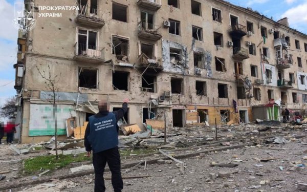 Сьогодні вранці росіяни вдарили по Краматорську. Поранені щонайменше десять цивільних