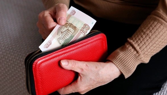 Кремль шукає нові джерела наповнення бюджету за рахунок громадян – розвідка