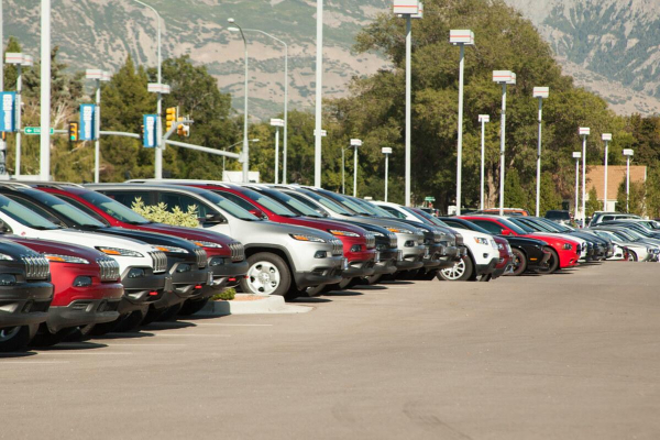 Яке авто обрати для сім’ї: названо найкращі моделі з пробігом