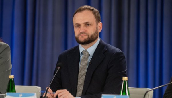 єЧерга для легкових автомобілів має запрацювати у червні – Кулеба