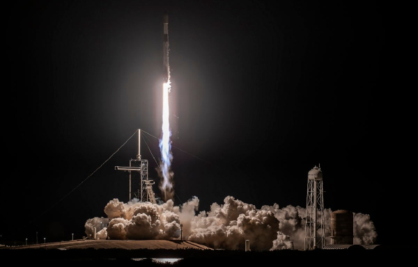 SpaceX почала відмовлятися від ракети, яка зробила компанію "монополістом"