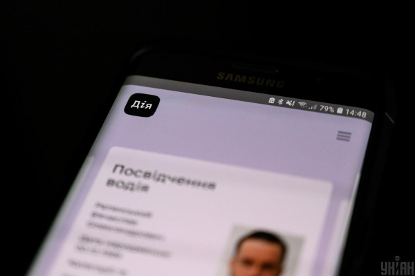 Водійські права з 15 років: в Україні планують переписати правила видачі посвідчень