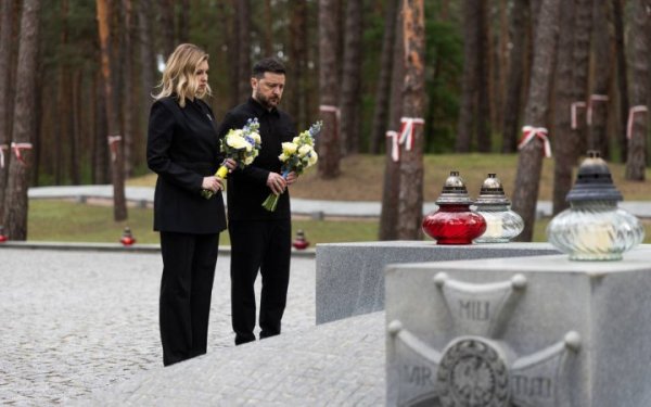 Зеленський у День пам’яті жертв політичних репресій: зло не може залишатися безкарним