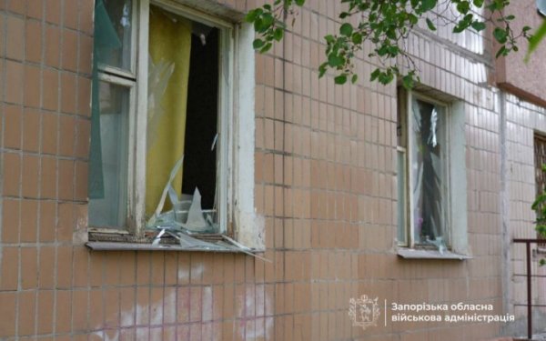 Росіяни атакують промисловість Запоріжжя, є поранені (допонено)