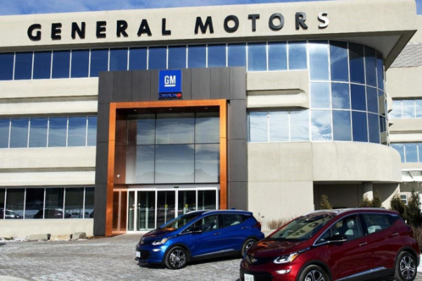 General Motors научила автомобили изменять полосу движения взглядом