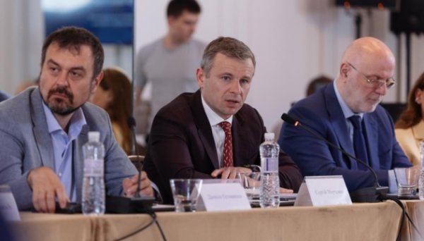 Закон про посилки: Марченко каже, що аргументи «бідні українці заплатять на 20% більше» – маніпуляція