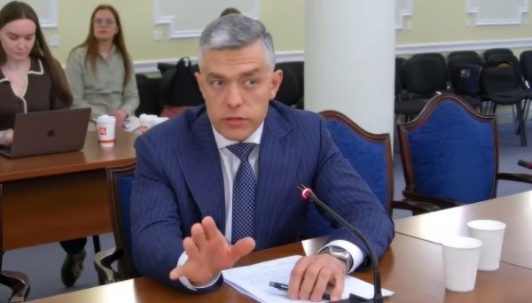 Голова наглядової ради «Сенс Банку» тимчасово припинив повноваження