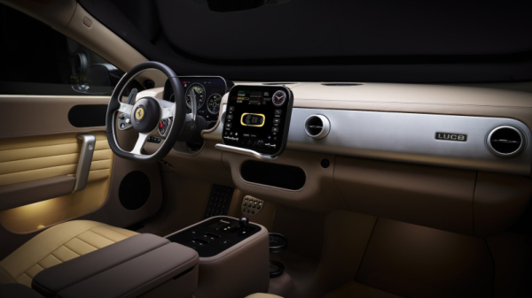 Электромобиль Ferrari Luce стал провалом: падение акций и смена маркетингового директора