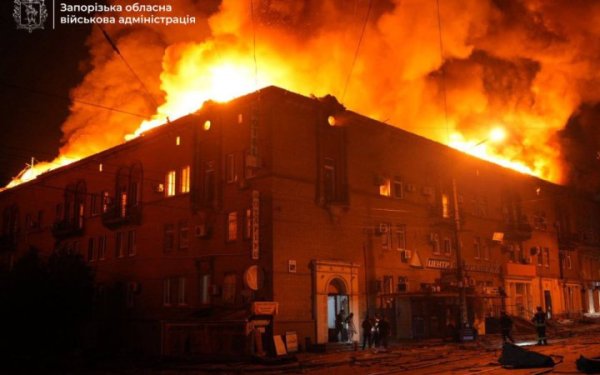 Окупанти вдарили по Запоріжжю: одна людина загинула (оновлено)