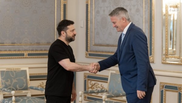 Україна розраховує отримати статус кандидата на вступ до ОЕСР восени – Зеленський