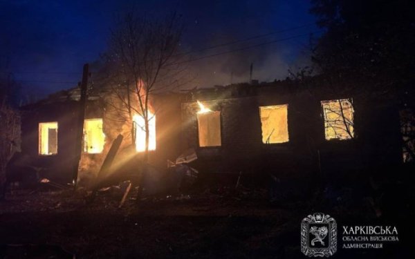 У Харкові через влучання балістики пошкоджені приватні будинки