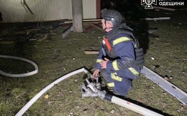 Росія завдала ракетного удару по житловому сектору на Одещині