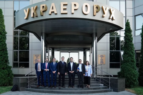 Украина и Испания договорились о модернизации аэронавигационной системы