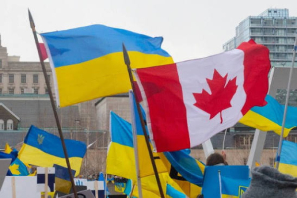 До 890 долларов на семью: украинцам в Канаде готовят новые выплаты