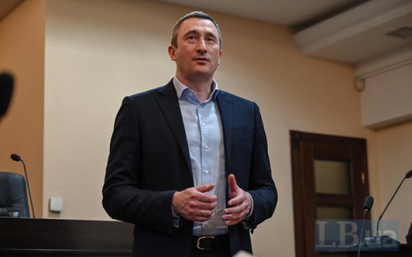 ВАКС дозволив Чернишову не носити електронний браслет