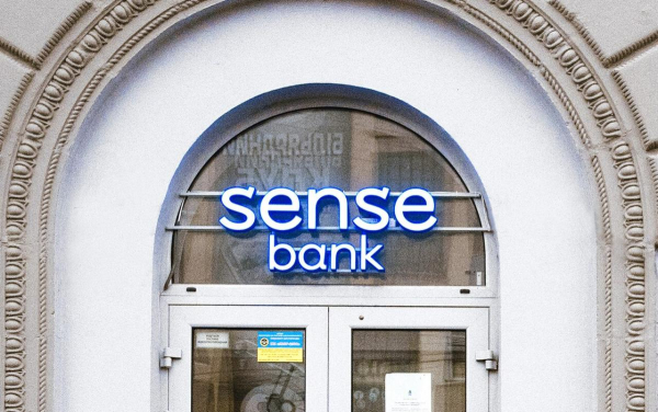 Sense Bank продадуть: премʼєр сказав, куди підуть отримані кошти