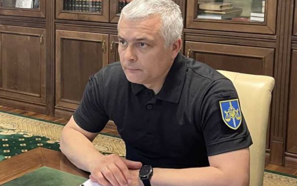 Російський безпілотник влучив у багатоповерхівку в центрі Одеси