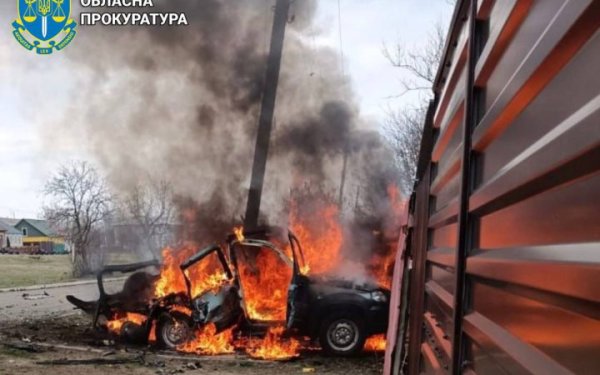 На Харківщині окупанти атакували цивільне авто, є поранені
