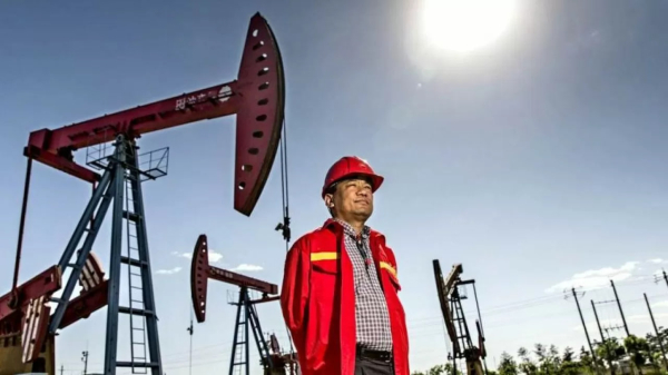 Пока за Ормуз идет борьба, Китай готовится обходиться без нефти