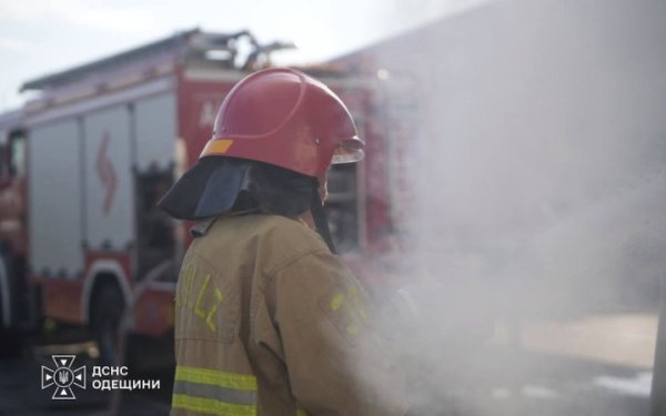 Головне за ніч та ранок понеділка, 31 серпня: удар по Новій пошті на Одещині, дроновий терор Києва та Київщини, 225 боєзіткнень