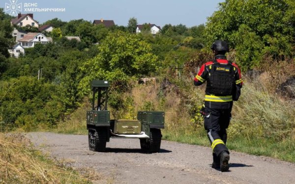 На Хмельниччині ліквідовують наслідки вибухів на полігоні