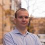 Бетонные плиты и мешки с песком: как тыловые АЗС защищаются от атак России