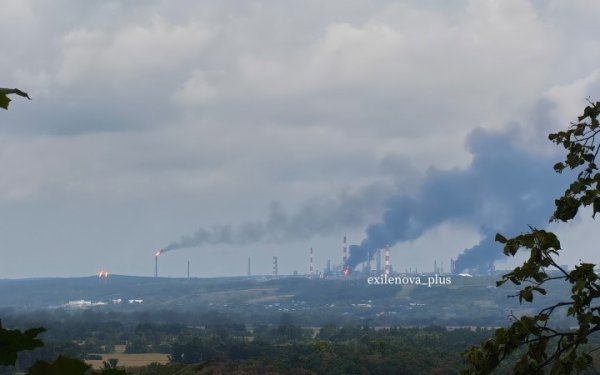 Безпілотники уразили один із найбільших НПЗ Росії “Уфанефтехим” в Уфі