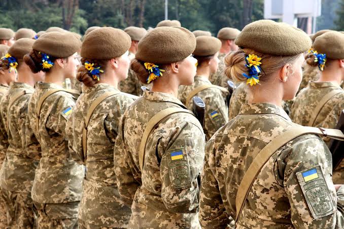 Жінки на війні в ЗСУ: статистика, ролі, виклики 2026 Жінки на війні в ЗСУ: статистика, ролі, виклики 2026
