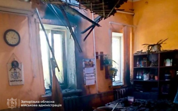 Російські дрони вдарили по будівлі сільської ради на Запоріжжі