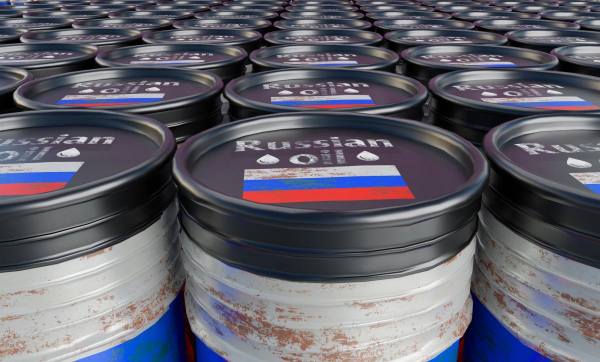 Дорога нафта наповнює бюджет Кремля: ціна Urals сягнула рекорду за майже півроку