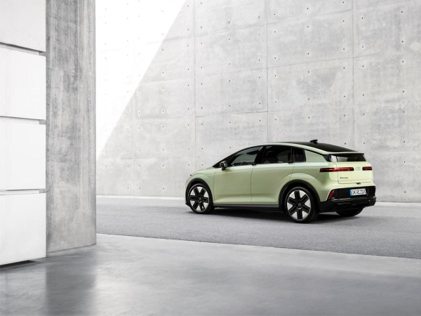 Audi відродила культову бюджетну модель: оприлюднено фото новинки