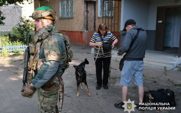 Екіпаж “Білих янголів” під дронами евакуювали цивільних із прифронтового Краматорська